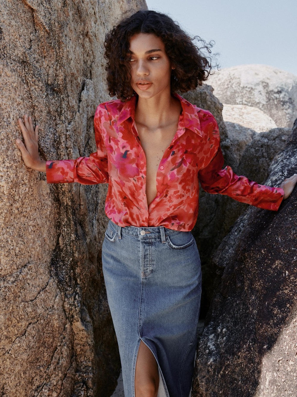 ZARA Pink-Red Floral Satin Button-Up Blouse. XL NWT